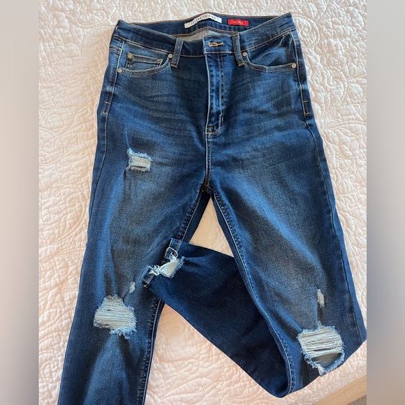 Celebrity Pink Denim - Celebrity Pink - The Spice Skinny Distressed Jeans size 11